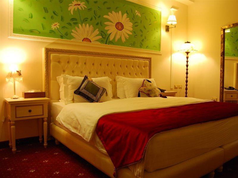 2 Kitarrat Boutique Hotel & Spa Durrës Eksteriør bilde
