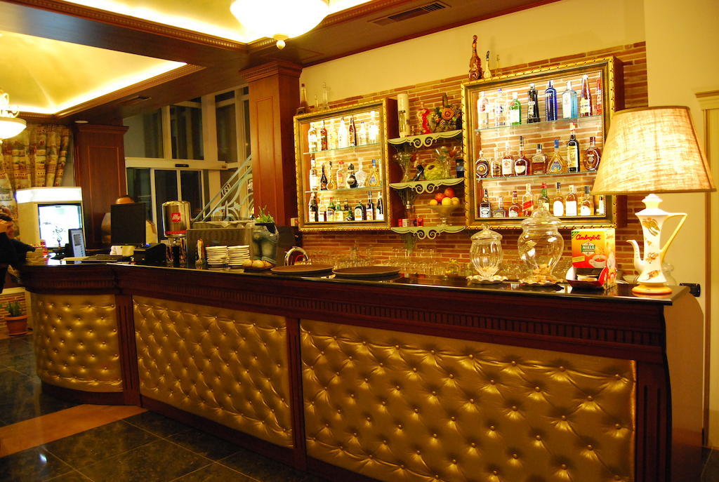 2 Kitarrat Boutique Hotel & Spa Durrës Eksteriør bilde