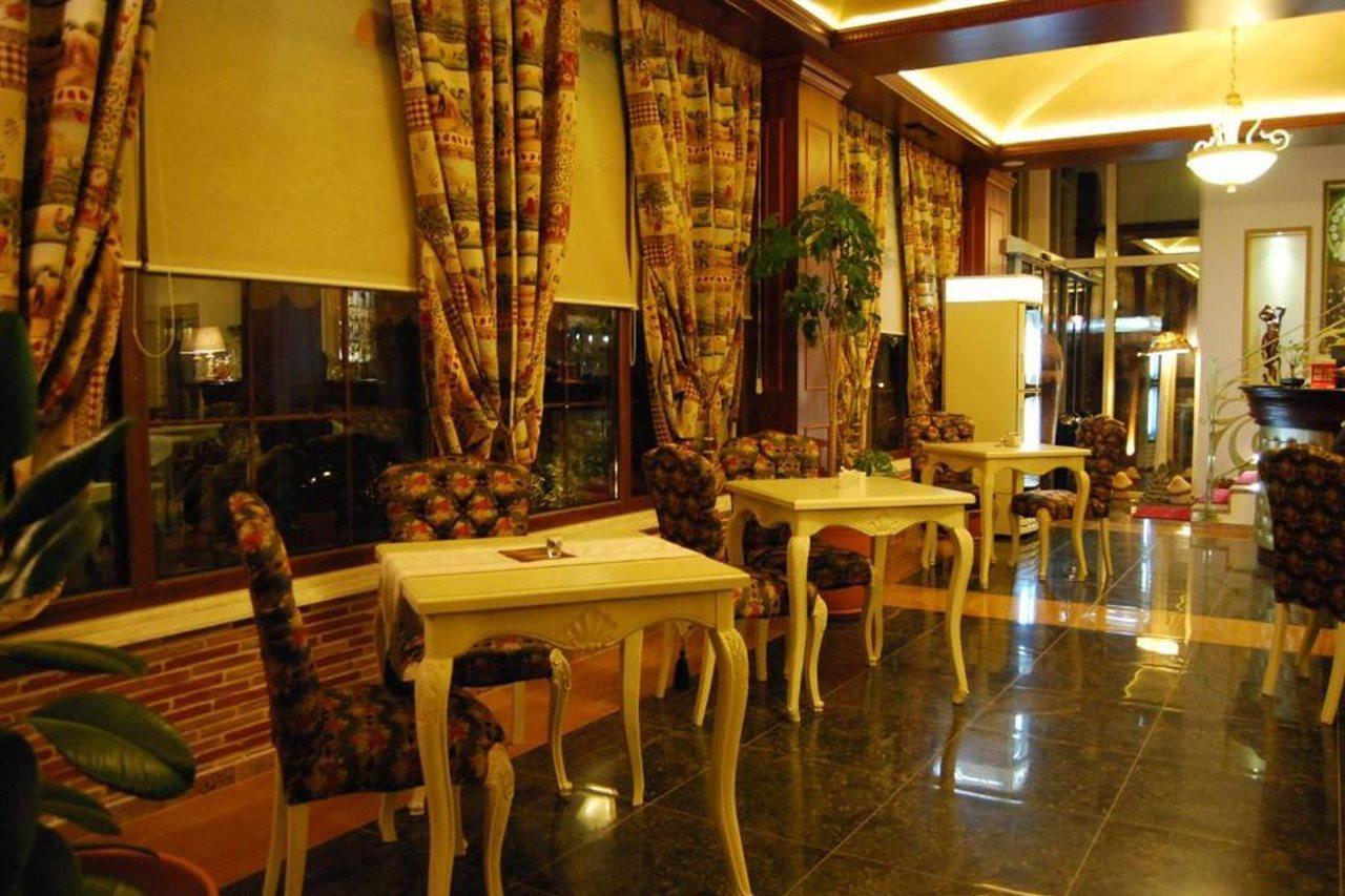 2 Kitarrat Boutique Hotel & Spa Durrës Eksteriør bilde
