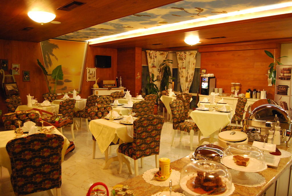 2 Kitarrat Boutique Hotel & Spa Durrës Eksteriør bilde