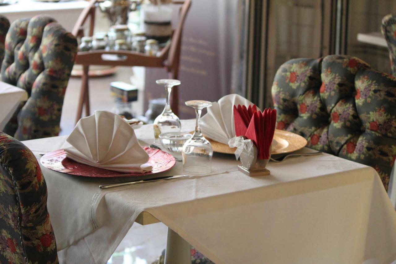 2 Kitarrat Boutique Hotel & Spa Durrës Eksteriør bilde