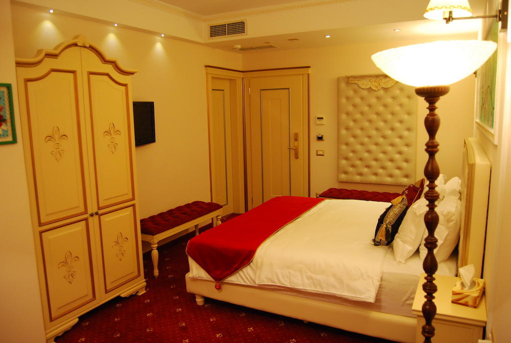 2 Kitarrat Boutique Hotel & Spa Durrës Eksteriør bilde